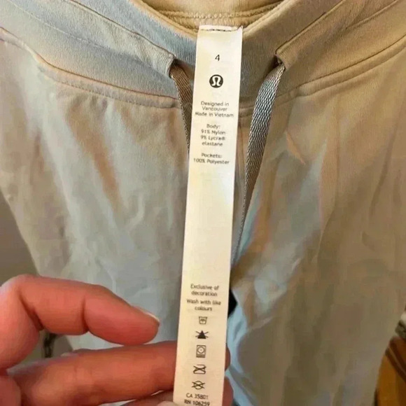 Lululemon Ready to Rulu High-Rise Jogger-Sz 4 - Picture 4 of 6